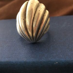 9.25 silver rings 19grams of silver size 7